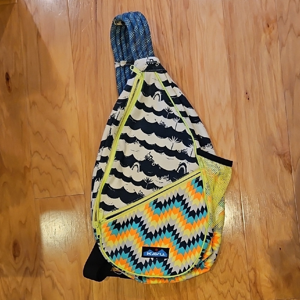 Kavu Paxton Sling Bag. Shark Bait Pattern